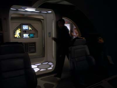 Star Trek: Deep Space Nine Screencaps "Crossover" (S2:E23)
