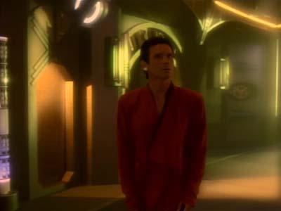 Star Trek: Deep Space Nine Screencaps "The Collaborator" (S2:E24)