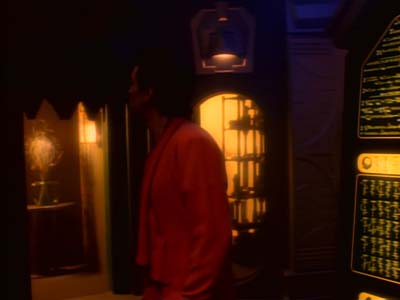 Star Trek: Deep Space Nine Screencaps "The Collaborator" (S2:E24)