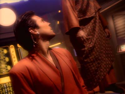 Star Trek: Deep Space Nine Screencaps "The Collaborator" (S2:E24)