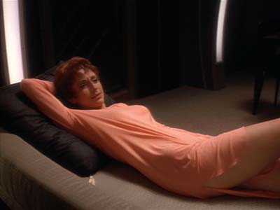 Star Trek: Deep Space Nine Screencaps "The Collaborator" (S2:E24)
