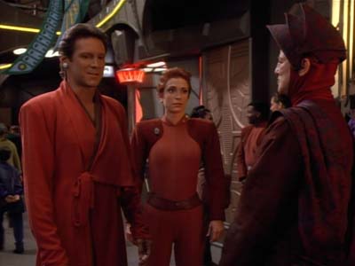 Star Trek: Deep Space Nine Screencaps "The Collaborator" (S2:E24)