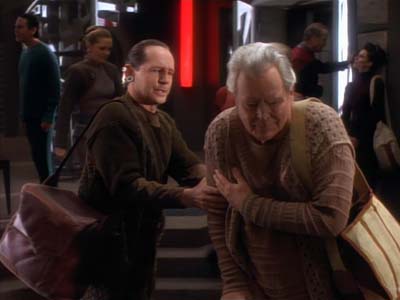 Star Trek: Deep Space Nine Screencaps "The Collaborator" (S2:E24)