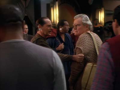 Star Trek: Deep Space Nine Screencaps "The Collaborator" (S2:E24)