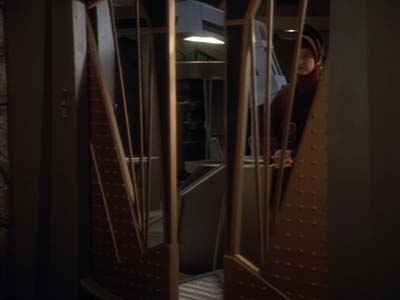 Star Trek: Deep Space Nine Screencaps "The Collaborator" (S2:E24)