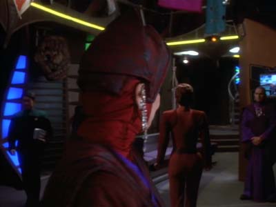 Star Trek: Deep Space Nine Screencaps "The Collaborator" (S2:E24)