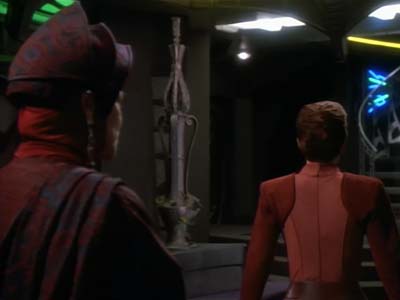 Star Trek: Deep Space Nine Screencaps "The Collaborator" (S2:E24)