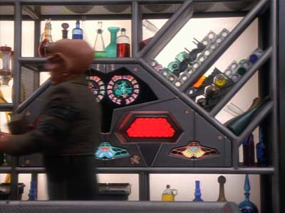 Star Trek: Deep Space Nine Screencaps "The Collaborator" (S2:E24)