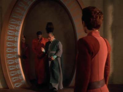 Star Trek: Deep Space Nine Screencaps "The Collaborator" (S2:E24)