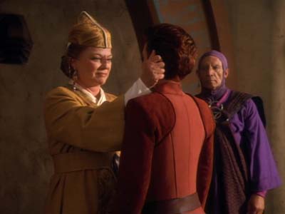Star Trek: Deep Space Nine Screencaps "The Collaborator" (S2:E24)