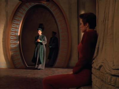 Star Trek: Deep Space Nine Screencaps "The Collaborator" (S2:E24)