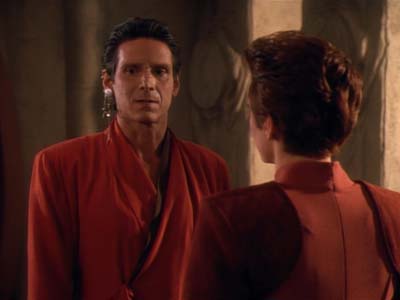 Star Trek: Deep Space Nine Screencaps "The Collaborator" (S2:E24)