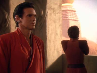 Star Trek: Deep Space Nine Screencaps "The Collaborator" (S2:E24)