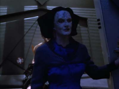 Star Trek: Deep Space Nine Screencaps "Tribunal" (S2:E25)