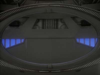 Star Trek: Deep Space Nine Screencaps "Tribunal" (S2:E25)