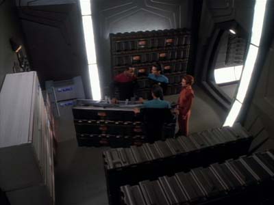 Star Trek: Deep Space Nine Screencaps "Tribunal" (S2:E25)