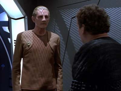 Star Trek: Deep Space Nine Screencaps "Tribunal" (S2:E25)