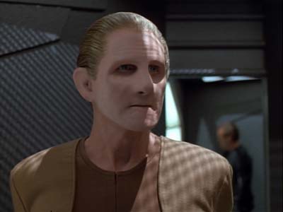 Star Trek: Deep Space Nine Screencaps "Tribunal" (S2:E25)
