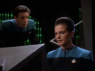 Star Trek: Deep Space Nine Screencaps "Tribunal" (S2:E25)