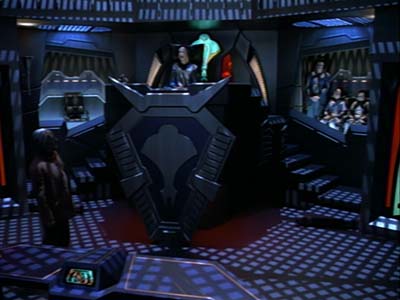 Star Trek: Deep Space Nine Screencaps "Tribunal" (S2:E25)