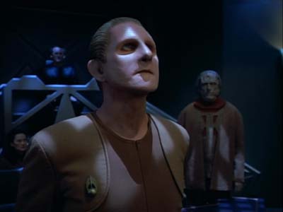 Star Trek: Deep Space Nine Screencaps "Tribunal" (S2:E25)