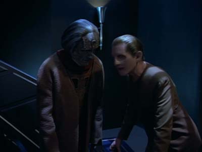 Star Trek: Deep Space Nine Screencaps "Tribunal" (S2:E25)
