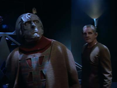Star Trek: Deep Space Nine Screencaps "Tribunal" (S2:E25)