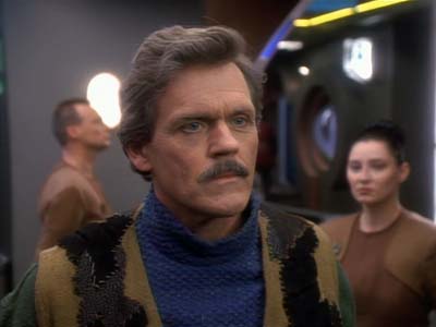 Star Trek: Deep Space Nine Screencaps "Tribunal" (S2:E25)