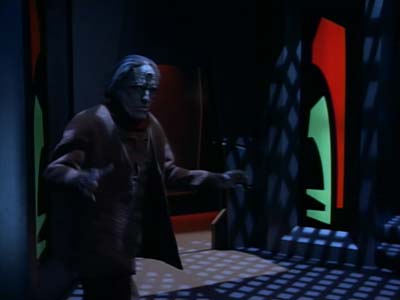 Star Trek: Deep Space Nine Screencaps "Tribunal" (S2:E25)