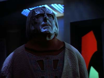 Star Trek: Deep Space Nine Screencaps "Tribunal" (S2:E25)