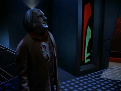 Star Trek: Deep Space Nine Screencaps "Tribunal" (S2:E25)