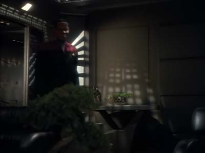 Star Trek: Deep Space Nine Screencaps "The Jem'Hadar" (S2:E26)