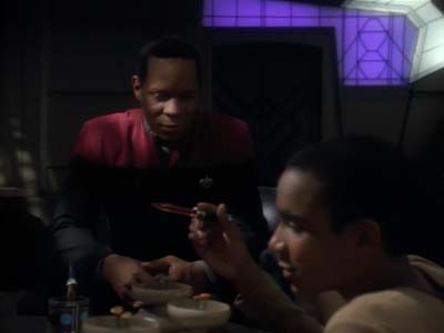 Star Trek: Deep Space Nine Screencaps "The Jem'Hadar" (S2:E26)