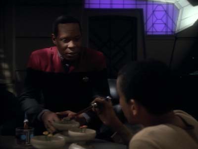 Star Trek: Deep Space Nine Screencaps "The Jem'Hadar" (S2:E26)