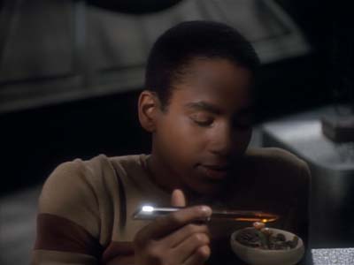Star Trek: Deep Space Nine Screencaps "The Jem'Hadar" (S2:E26)