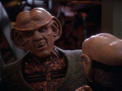 Star Trek: Deep Space Nine Screencaps "The Jem'Hadar" (S2:E26)