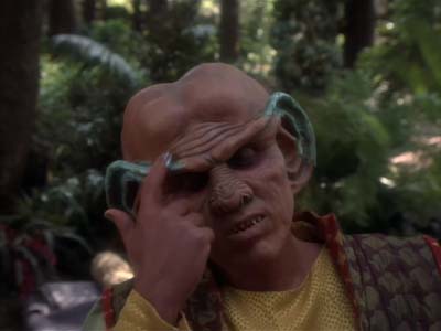 Star Trek: Deep Space Nine Screencaps "The Jem'Hadar" (S2:E26)