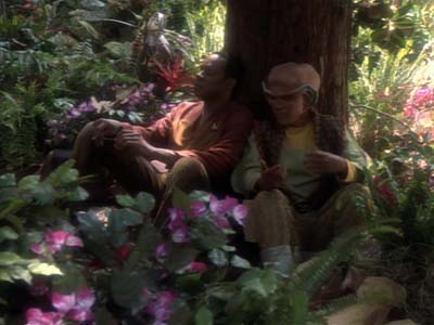 Star Trek: Deep Space Nine Screencaps "The Jem'Hadar" (S2:E26)
