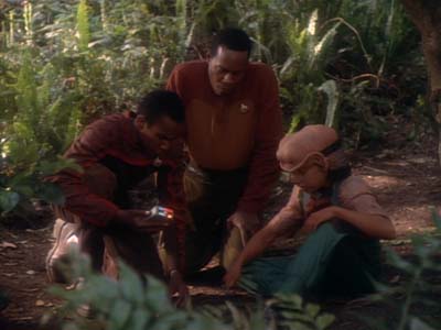 Star Trek: Deep Space Nine Screencaps "The Jem'Hadar" (S2:E26)
