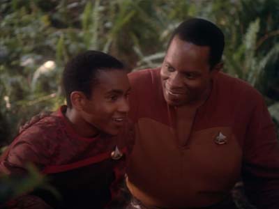 Star Trek: Deep Space Nine Screencaps "The Jem'Hadar" (S2:E26)