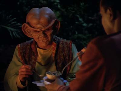 Star Trek: Deep Space Nine Screencaps "The Jem'Hadar" (S2:E26)