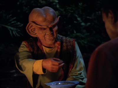 Star Trek: Deep Space Nine Screencaps "The Jem'Hadar" (S2:E26)
