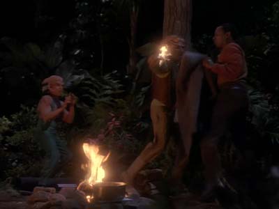 Star Trek: Deep Space Nine Screencaps "The Jem'Hadar" (S2:E26)
