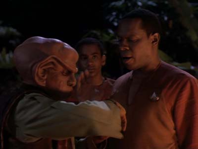 Star Trek: Deep Space Nine Screencaps "The Jem'Hadar" (S2:E26)