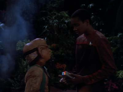 Star Trek: Deep Space Nine Screencaps "The Jem'Hadar" (S2:E26)