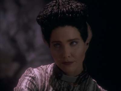 Star Trek: Deep Space Nine Screencaps "The Jem'Hadar" (S2:E26)