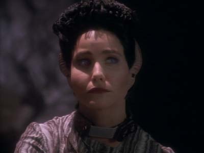 Star Trek: Deep Space Nine Screencaps "The Jem'Hadar" (S2:E26)