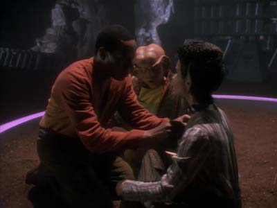 Star Trek: Deep Space Nine Screencaps "The Jem'Hadar" (S2:E26)