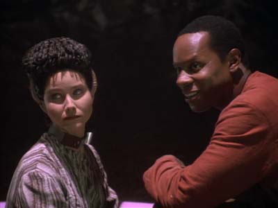 Star Trek: Deep Space Nine Screencaps "The Jem'Hadar" (S2:E26)