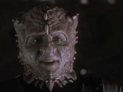 Star Trek: Deep Space Nine Screencaps "The Jem'Hadar" (S2:E26)